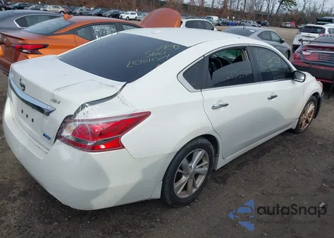 2013 Nissan Altima 2.5 Sv z USA, uszkodzony, nr VIN 1N4AL3AP8DN427952